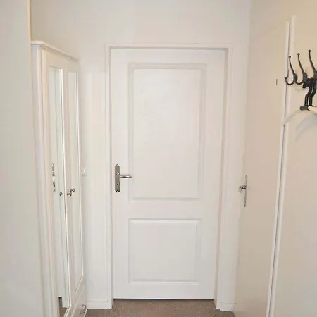 Apartment Gaestehaus Steinhardt Nr 05 Timmendorfer Strand